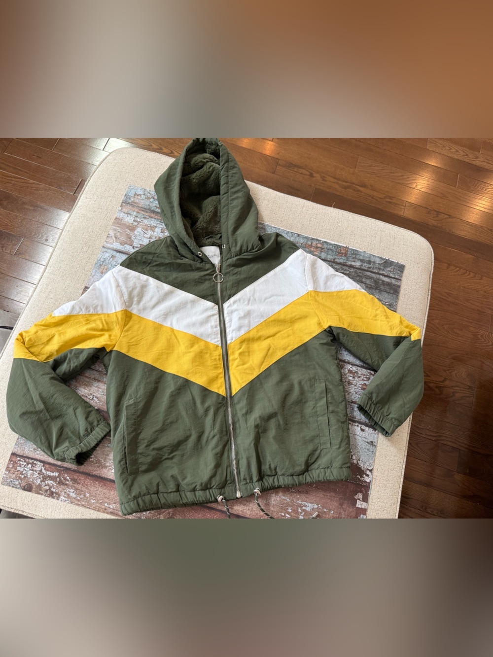 Angel Kiss Olive Green, Yellow & White Hooded Colorblock Jacket Soft Interior S